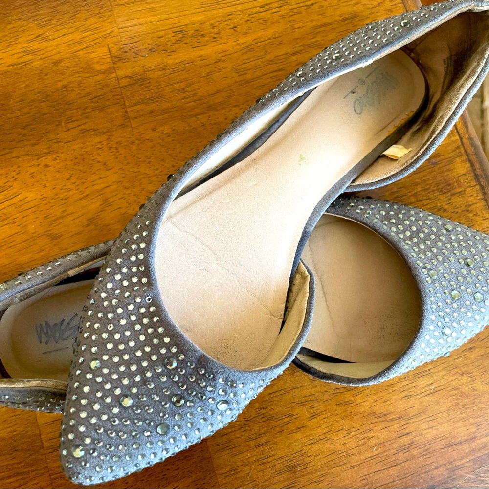 Mossimo Supply Company Women’s Flats -Size 8